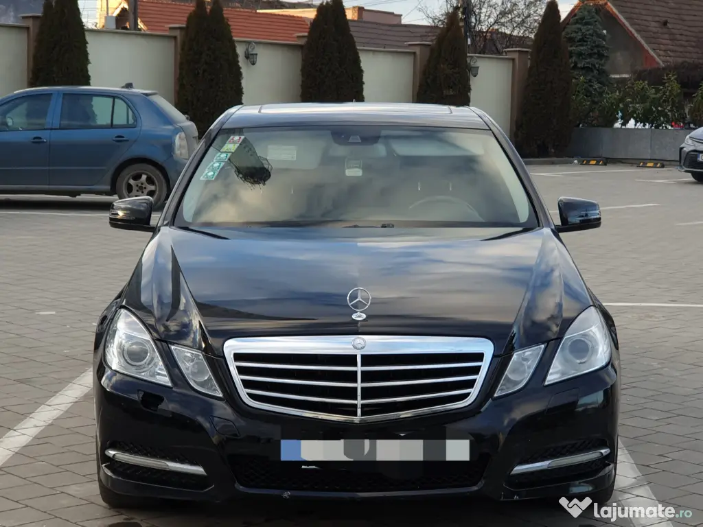 Mercedes Benz E220 Avant-Garde 