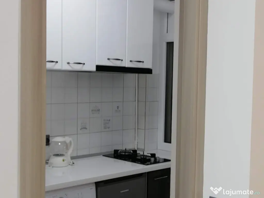 Particular Inchiriez Garsoniera în zona Mall Grand Arena Berceni 