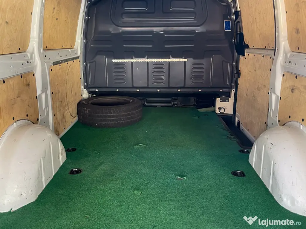 MERCEDES -BENZ VITO Lada de 2,40 cm .( Modelul lung ) TVA INCLUS SI DEDUCTIBIL 