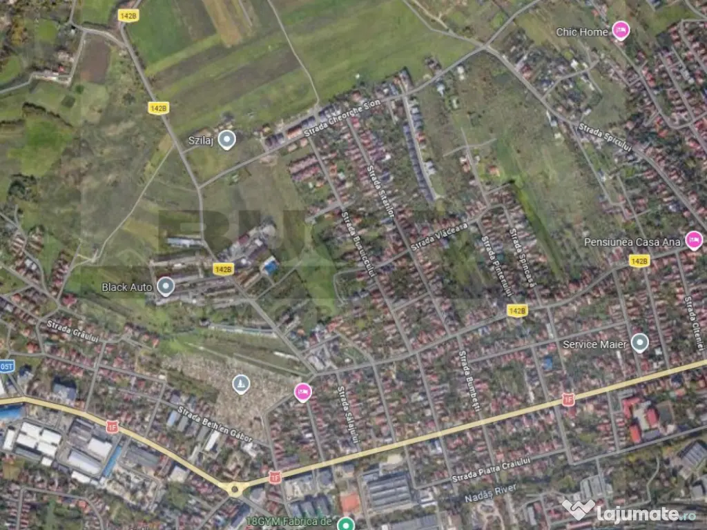 Teren intravilan, oportunitate de dezvoltare 