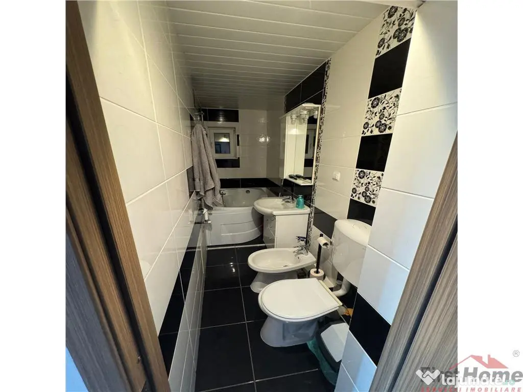 Apartament 2 cam, renovat, zona Profi - Politie