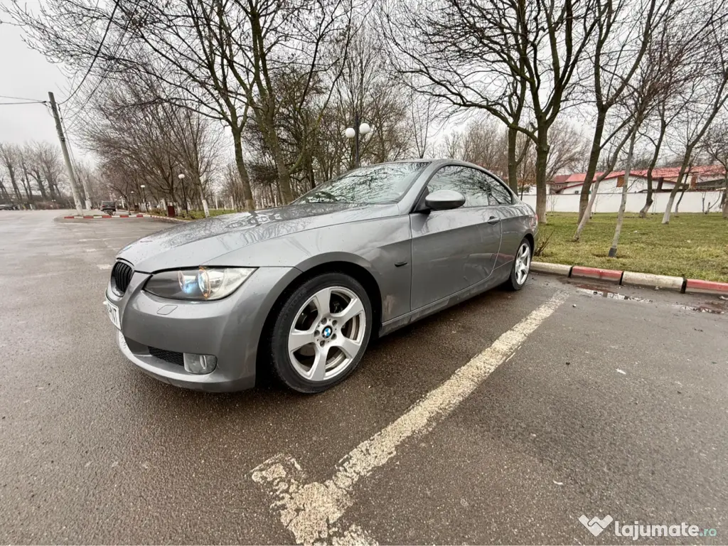 BMW 320 coupe e92 2009 