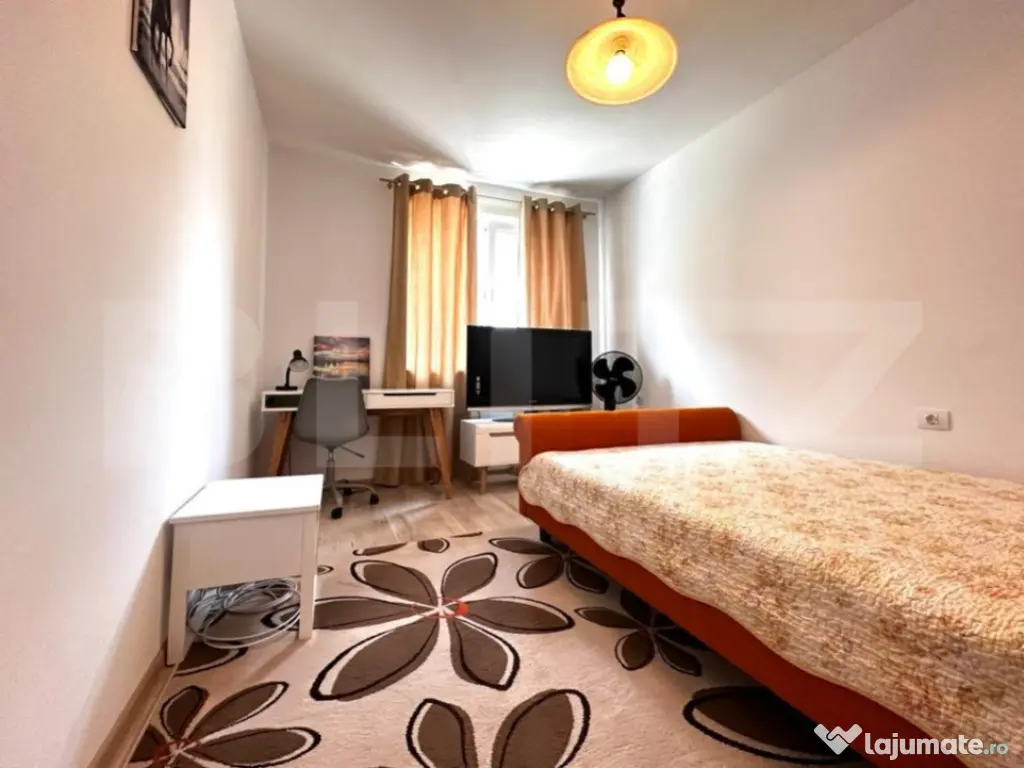Apartament 3 camere, 80 mp, Calea Feldioarei