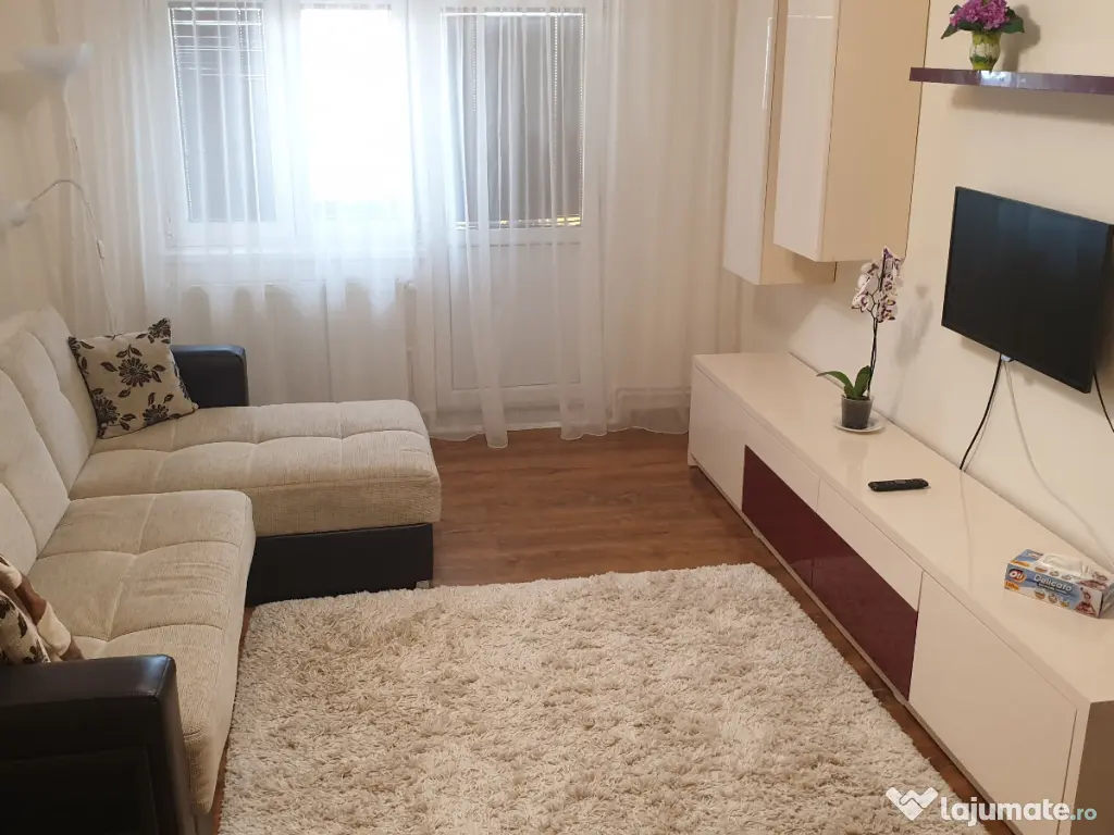 Inchiriez pe termen lung ap 2 cam Faleza Nord 