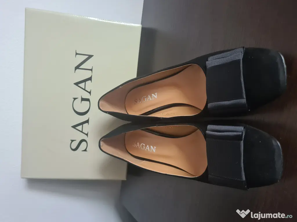Pantofi piele intoarsa! Noi!! 