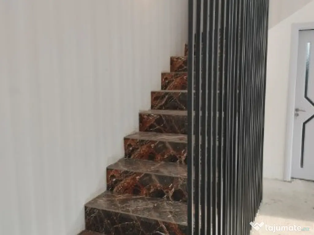 Vilă Balotești, 170 mp, 6 camere, 3 băi, 2 terase 