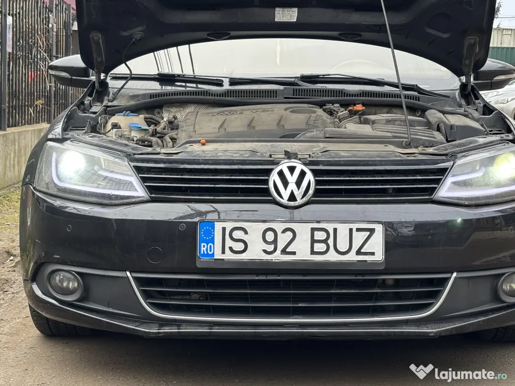 Vw jetta an fabricație 2011 