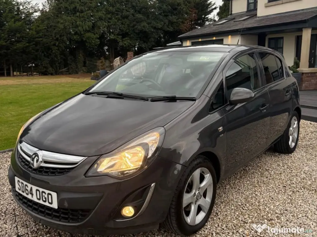 Opel Corsa 1.4 benzina 2014 