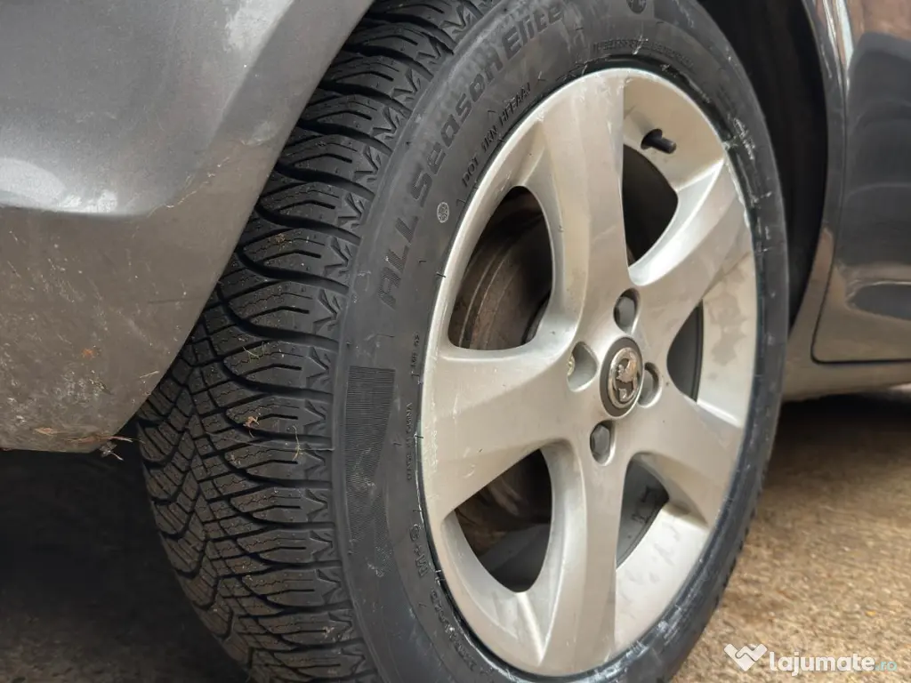 Opel Corsa 1.4 benzina 2014 