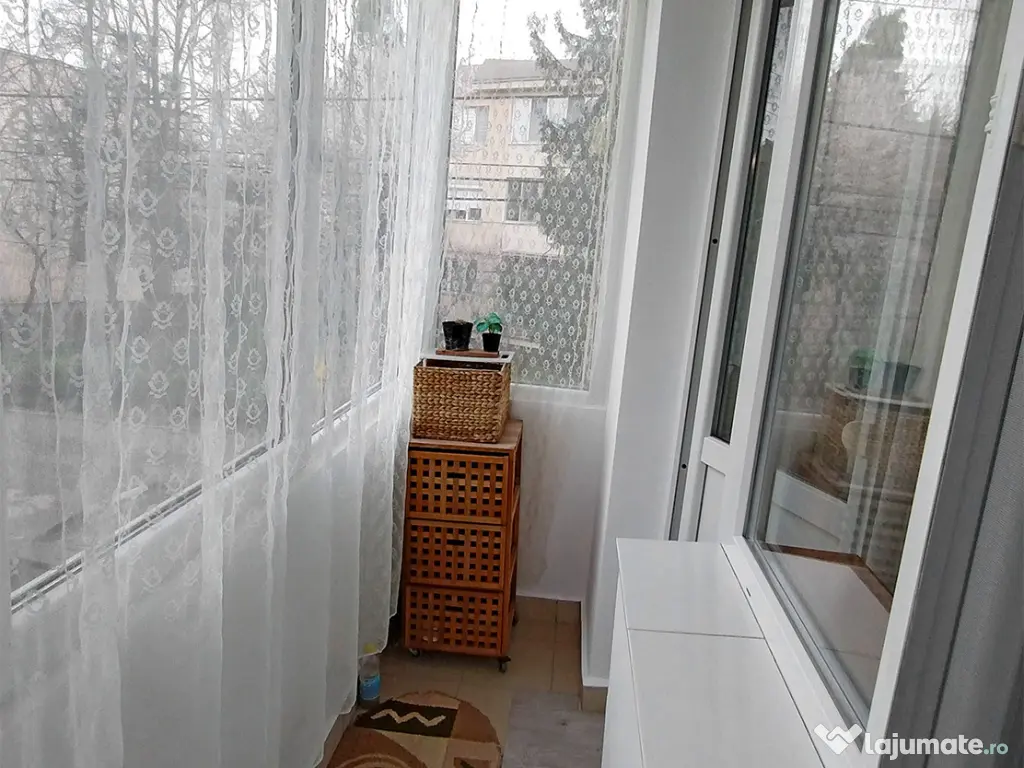 Proprietar inchiriez ap 2 camere in Progresul 