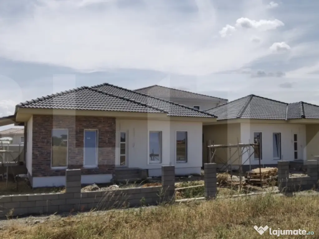 1/2 Duplex Moșnița Nouă