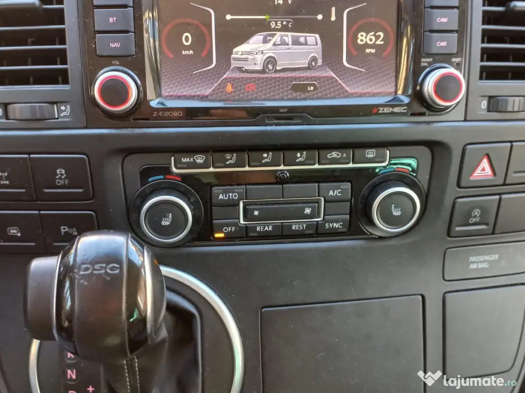 VW Multivan 4Motion 25 aniversary