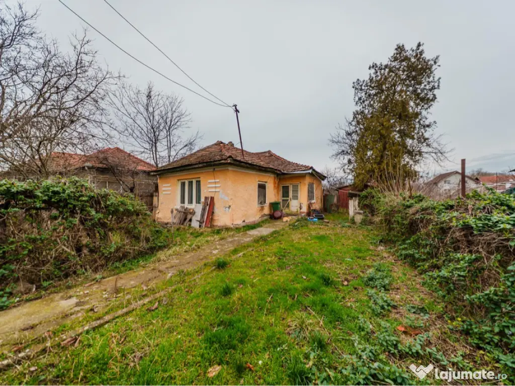 Teren 1.216 mp intravilan cu casă veche 58 mp - Vladimirescu