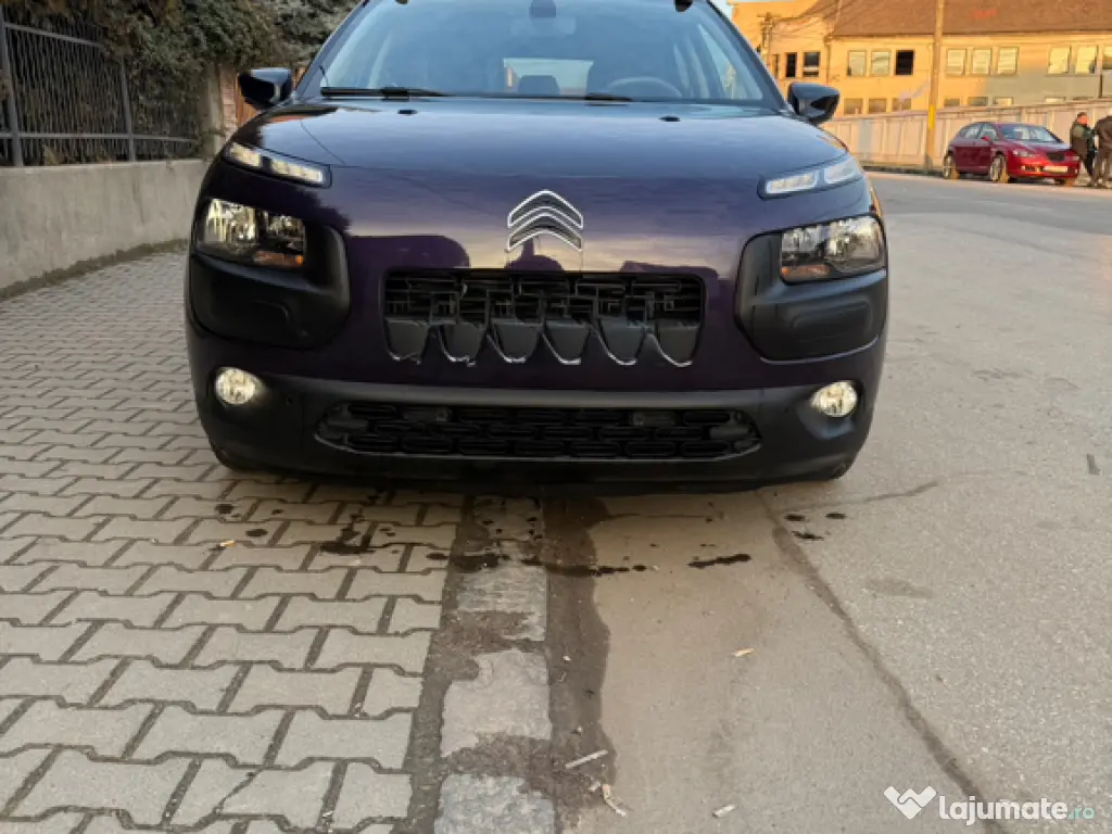 🚗 Citroen C4 Cactus 1.2 Benzină – 2016 –