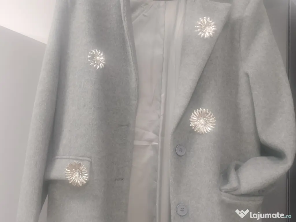 Palton modern, gri, cu captuseala