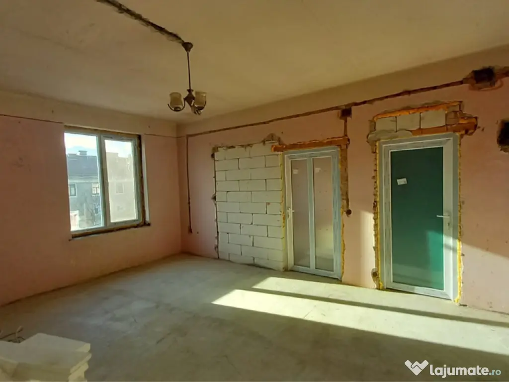 Apartament de vânzare 