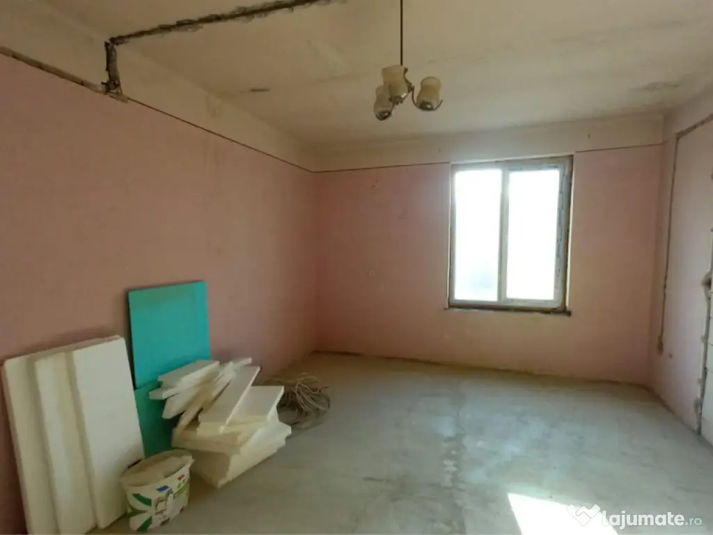 Apartament de vânzare 