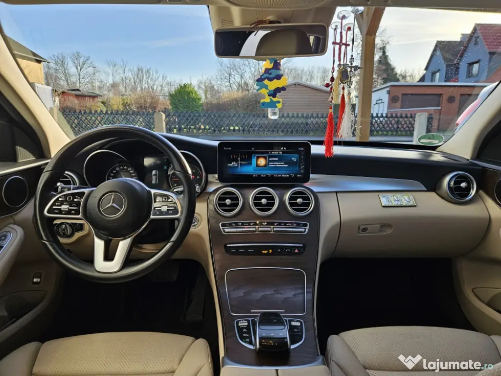 Mercedes benz c klasse 220d daimler 