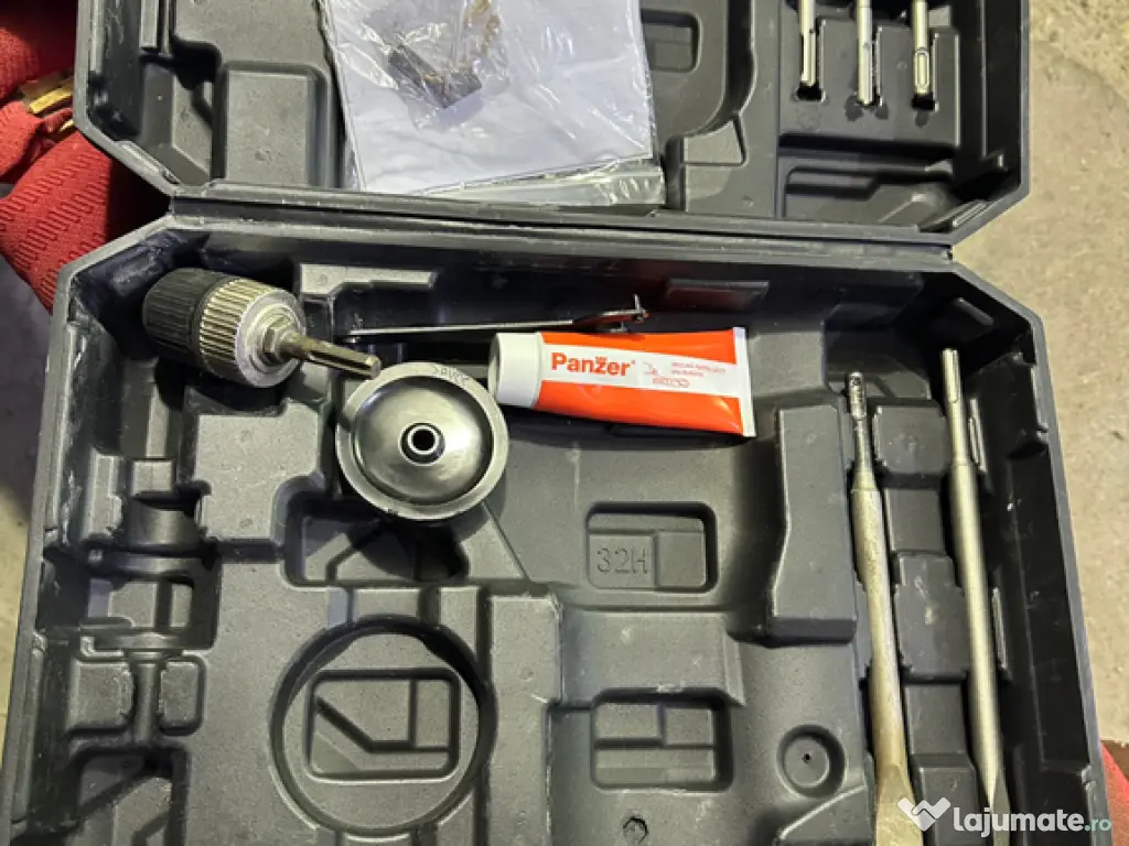 Rotopercutor ciocan găurit  1300w 5j 