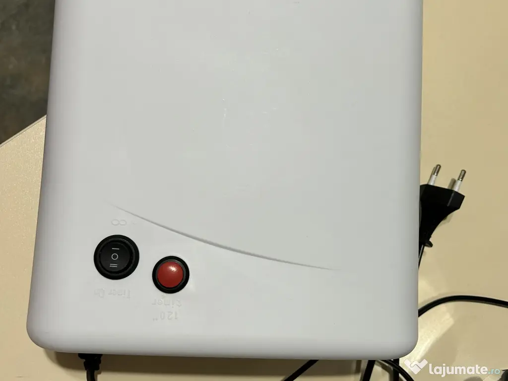 Lampa UV profesionala pentru manichiura