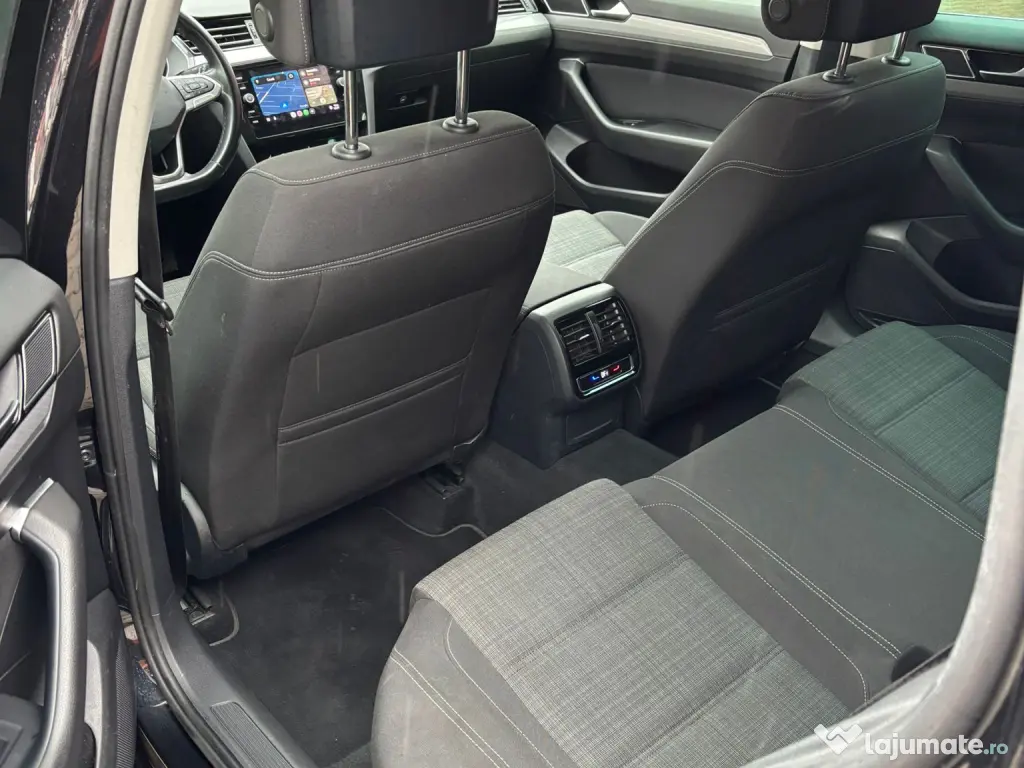 Volkswagen Passat 2022