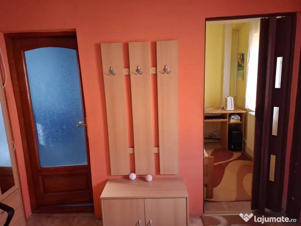 Apartament in casa P+1 - zona1 Oradea 