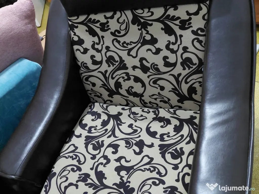 Fotoliu confortabil, stare buna 