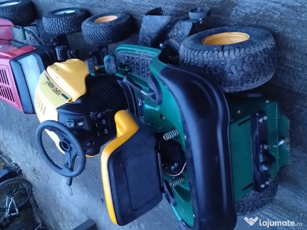 Vand tractor de tuns iarba yard Man 17cp