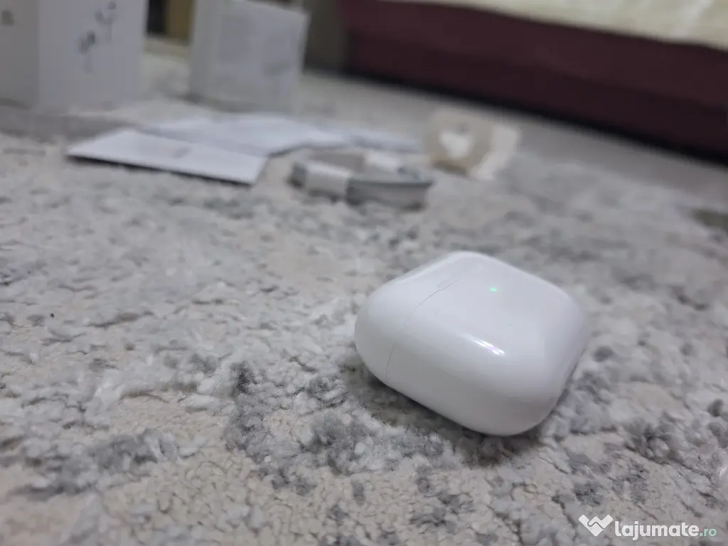 Casti AirPods Pro Generatia 2 