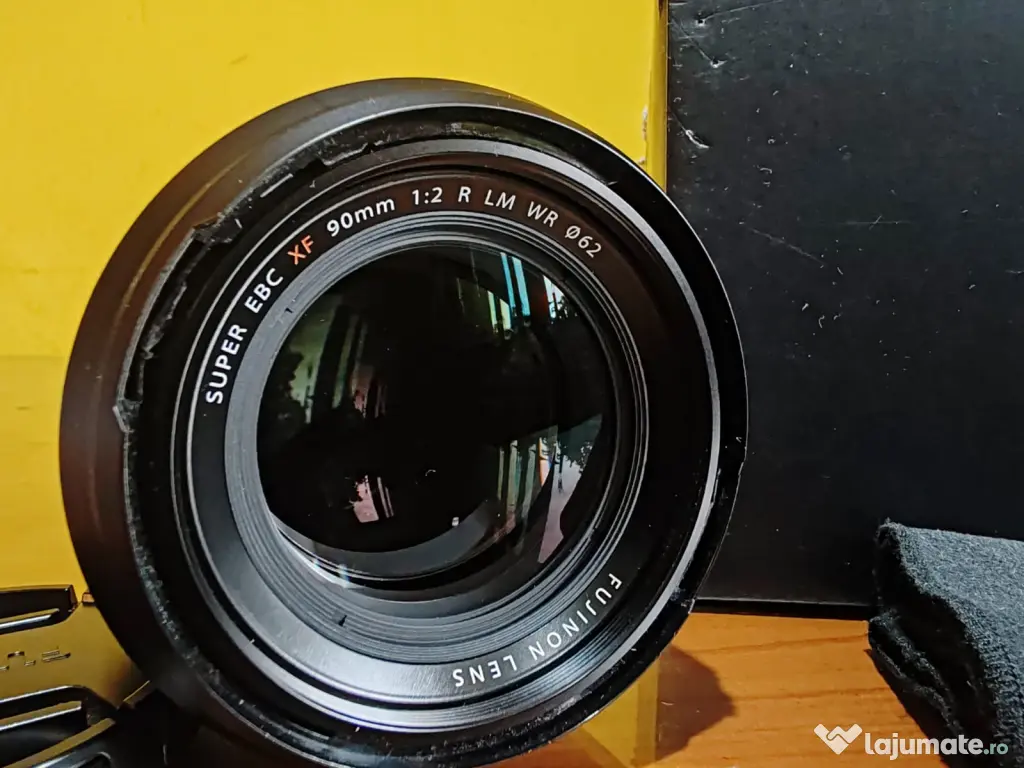 Obiectiv Fujifilm XF 90mm f 2 R LM WR impecabil Portrete la superlativ! 