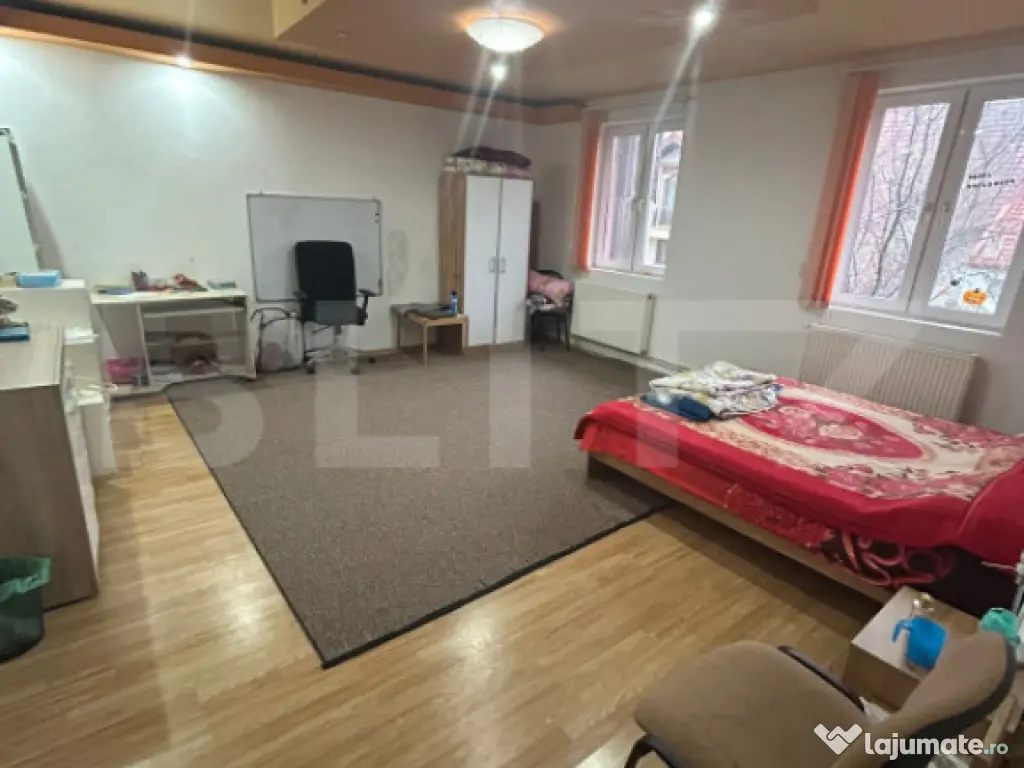 Casa de vanzare, 200 mp utili, 460 mp teren, zona Sala Olimp 