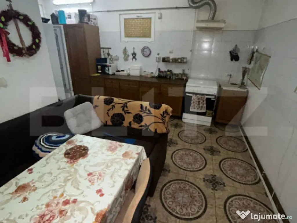 Casa de vanzare, 200 mp utili, 460 mp teren, zona Sala Olimp 