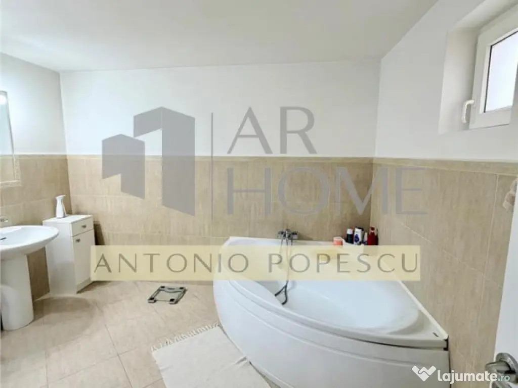 Casa 5 camere, in Ploiesti, zona Bd. Castanilor/ Gara de Sud 