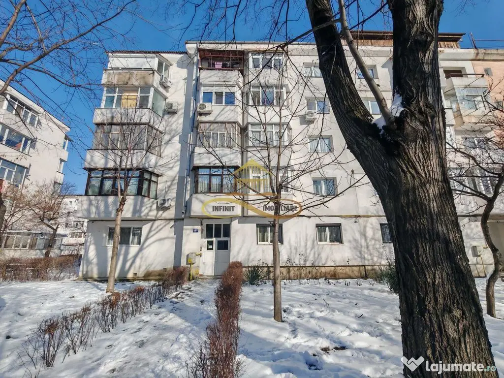 Se vinde apartament ce necesita renovare - 3 CAMERE, 2 BAI