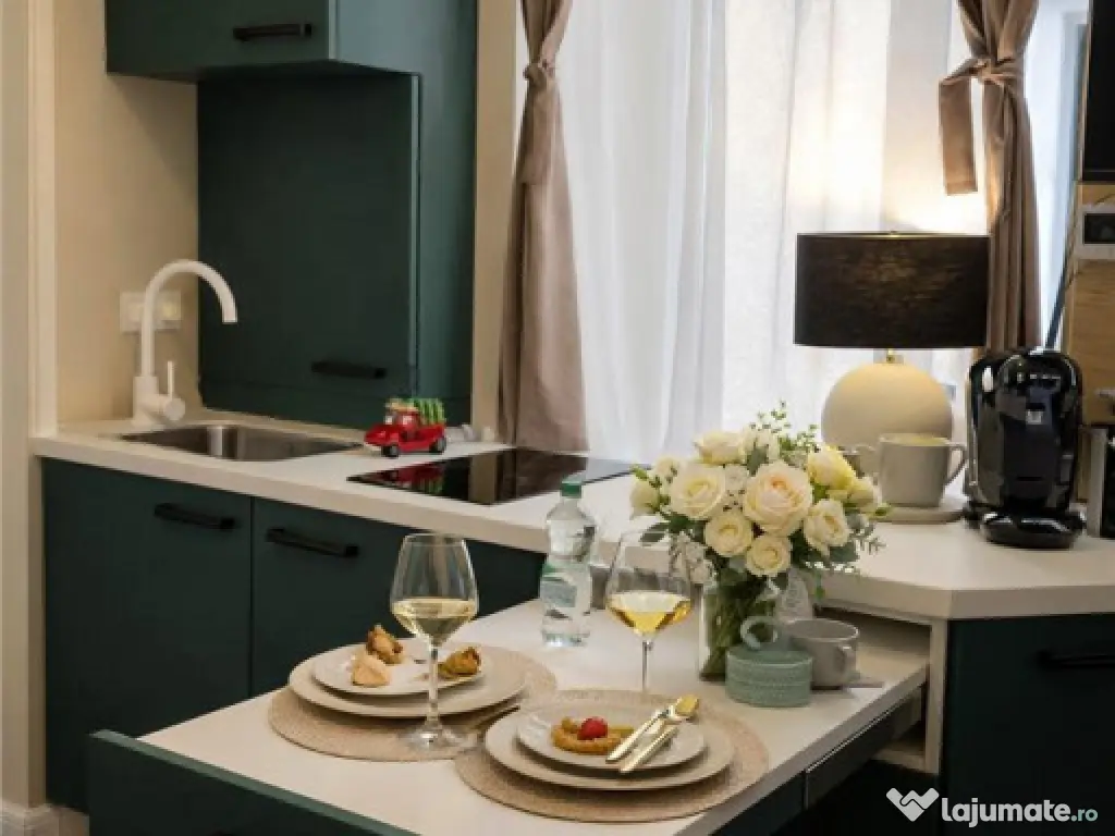 Proprietate cocheta,pretabila si regim hotelier,birou,Centru 