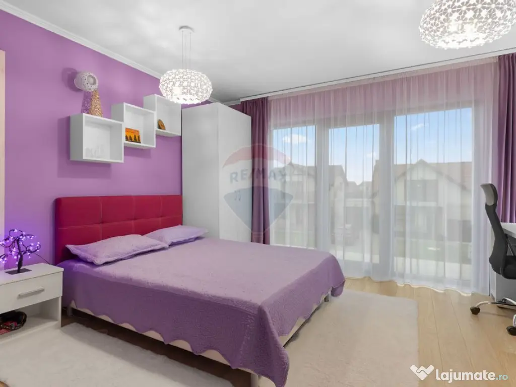 Casă cu 4 camere de vânzare în cartierul Westfileld Arad 