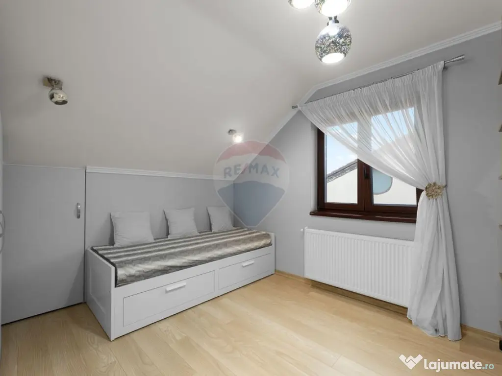 Casă cu 4 camere de vânzare în cartierul Westfileld Arad 