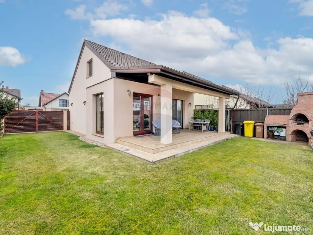 Casă cu 4 camere de vânzare în cartierul Westfileld Arad 