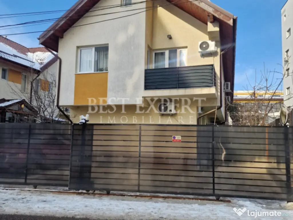 Vilă de vânzare – mobilată și utilată/complex privat 