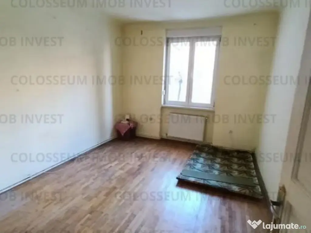 Apartament 3 camere, decomandat - zona Centrul Civic 