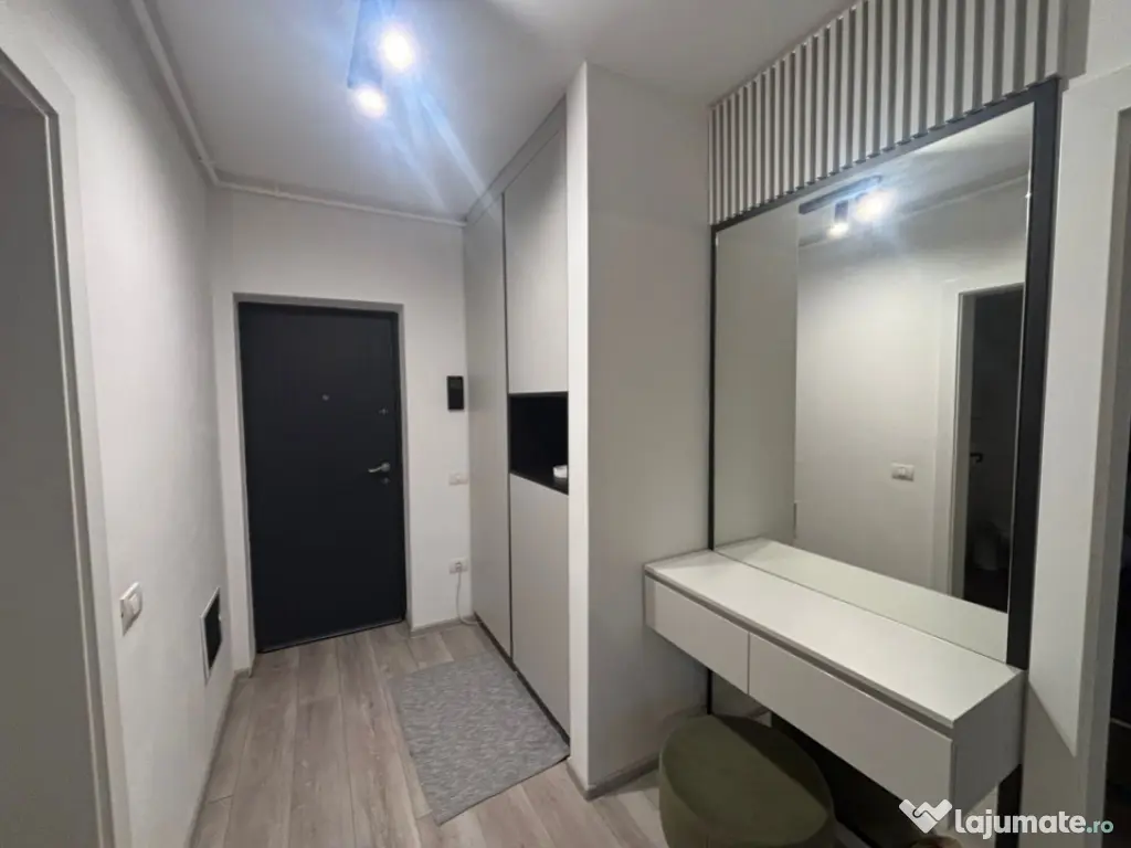 Studio mobilat, utilat calitate PREMIUM cu Balcon și Parcar 