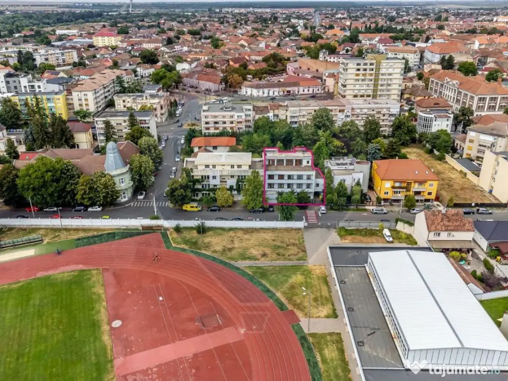 Proprietate exclusivistǎ cu vedere panoramicǎ la Malul ... 