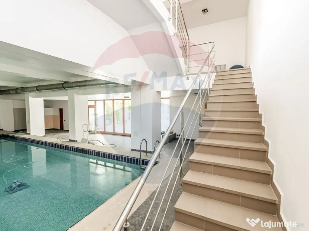 Proprietate exclusivistǎ cu vedere panoramicǎ la Malul ... 