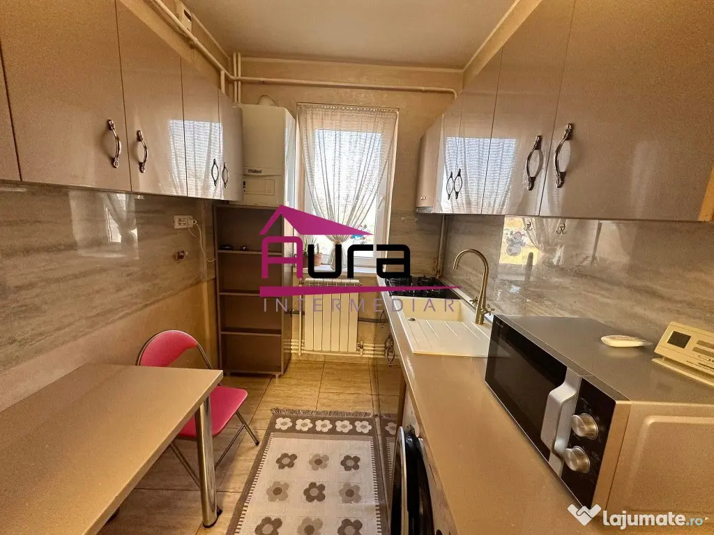 Inchiriez apartament 2 camere Str.Isaccei