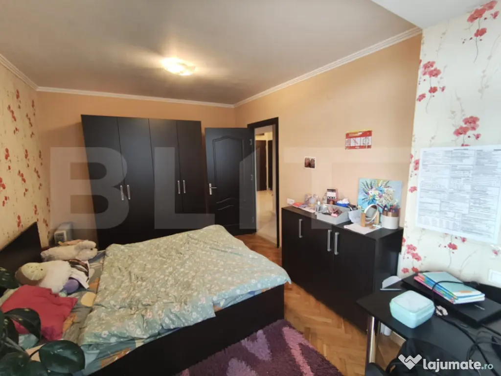 Apartament 4 camere, 81 mp, zona Decebal