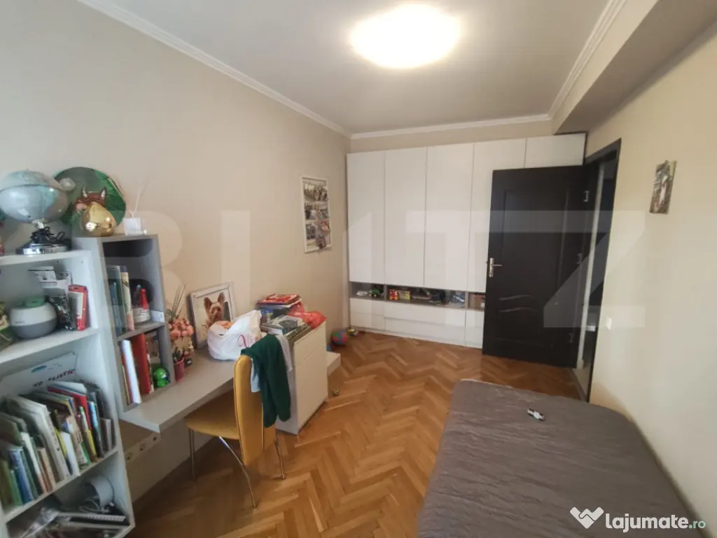 Apartament 4 camere, 81 mp, zona Decebal