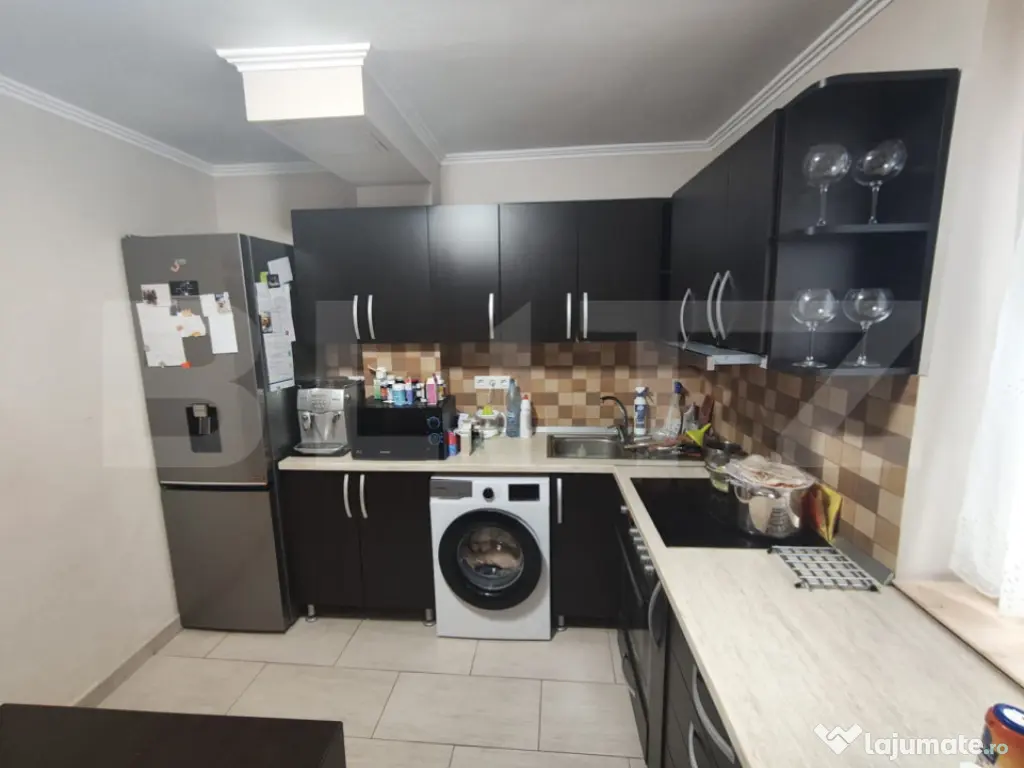 Apartament 4 camere, 81 mp, zona Decebal
