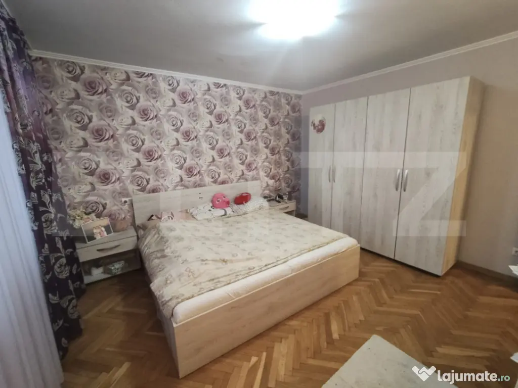 Apartament 4 camere, 81 mp, zona Decebal