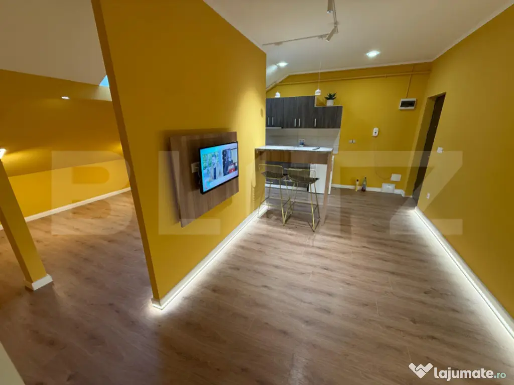 Apartament 3 camere, Ady Endre