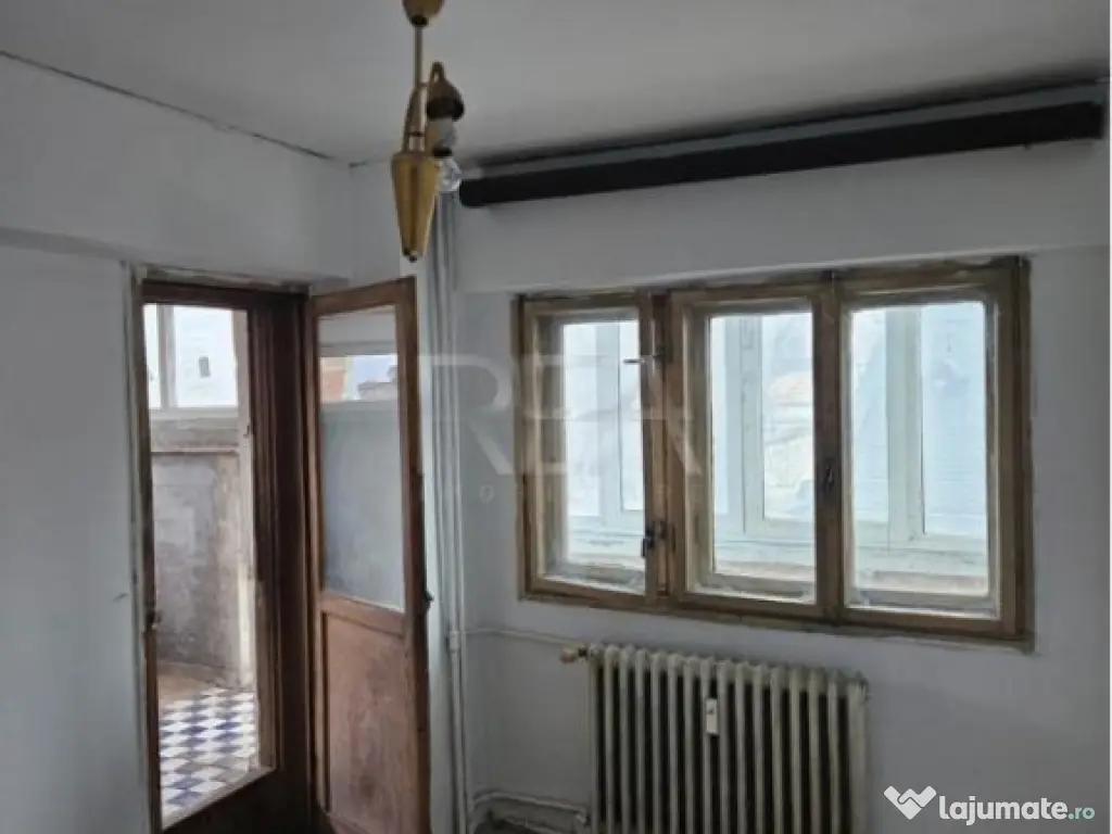 4 camere Dorobanti decomandat, et. 3, an 1980, metrou, 97 mp 